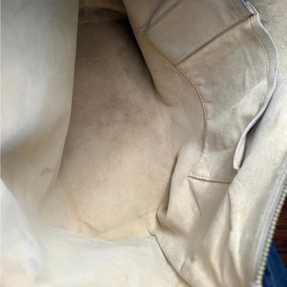 Louis Vuitton Checkered Shoulder Bag - Cream and Tan - Picture 8 of 9